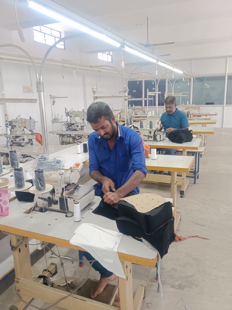 Machine operator at the Klothewala Tirupur unit